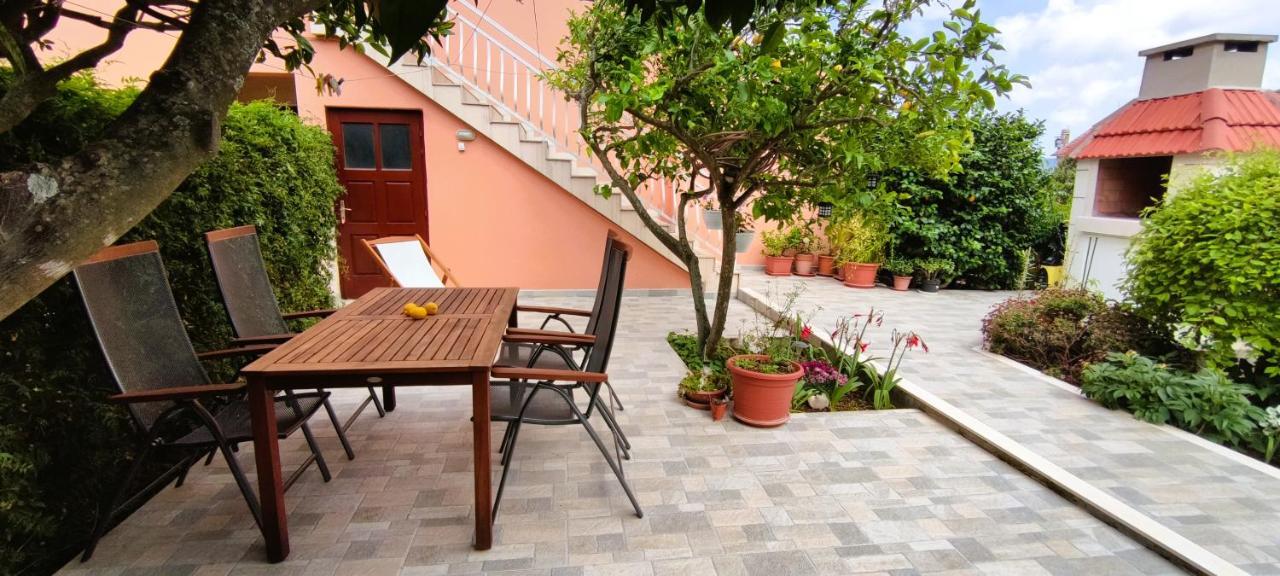 Apartments Senka Viganj Exterior photo